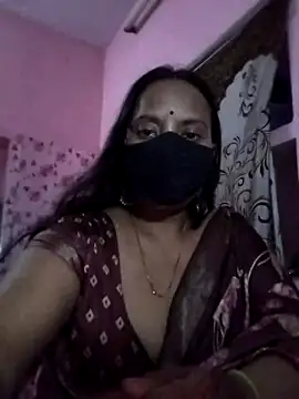 PRIYANKA_023 live