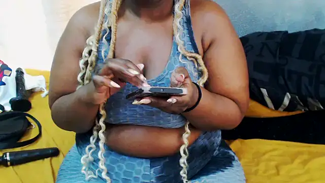 curvydarckcohocolate live