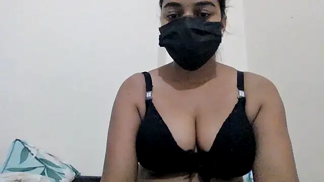 Little_toy_girl live
