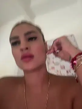 Mistress_Scarlet live