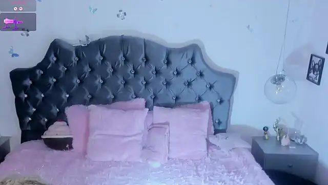 conny__curly live