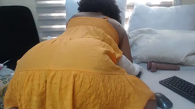 Foxybrownxx1 live