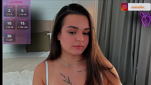 EvaRaider live