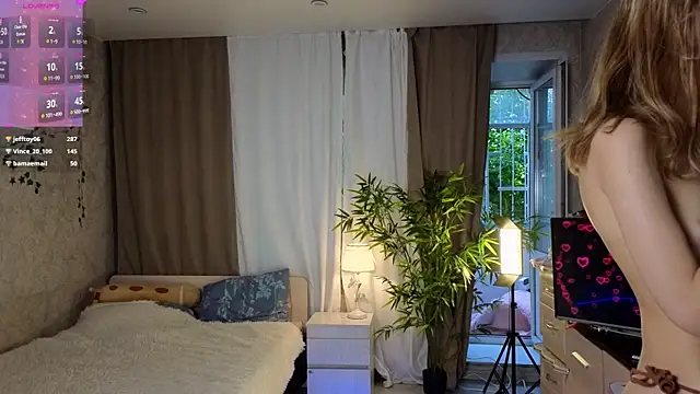 AnnyiBlue live