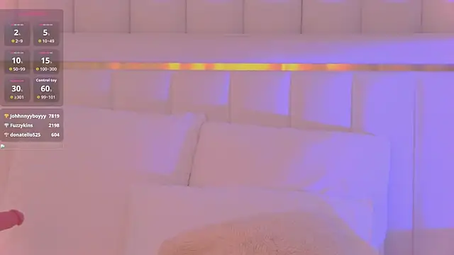 AriellaMelo live