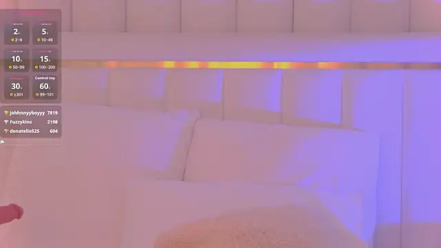 AriellaMelo live