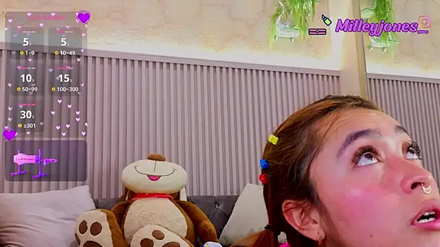 MilleyJones live