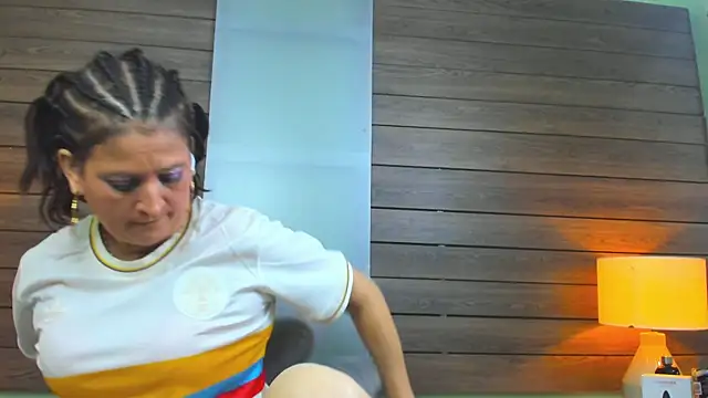Hadde_multisquirt live