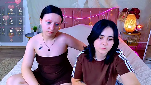 RuthHalll live