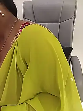 Cutee_Amrita live
