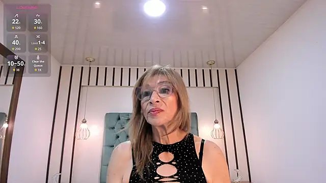 MadissonLow live