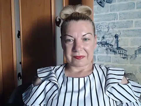Lillia_Ray live