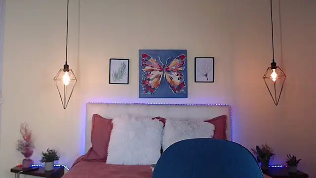 Megan_05_ live