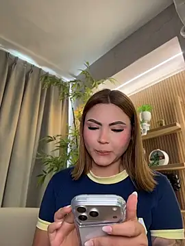 Beella1_ live