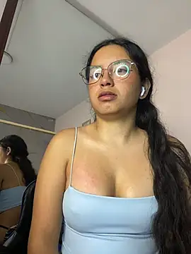 Rosita_forever_ live