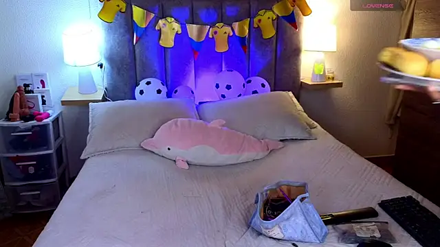 Victoria_Hils live