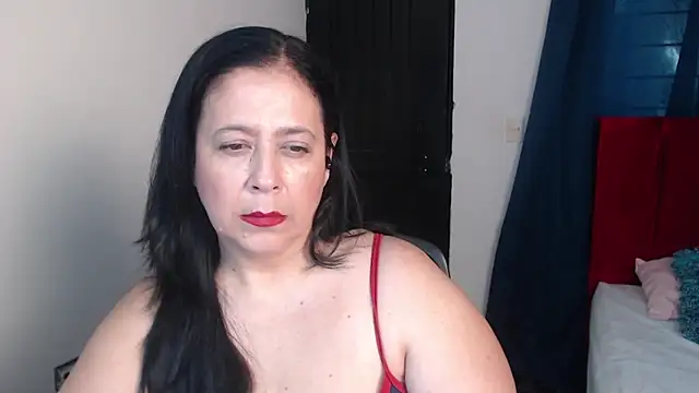 carlareyesk977 live