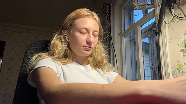 LisaBam live