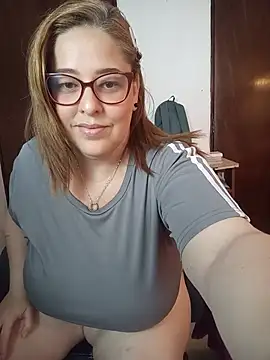 Kataleyamilf69_ live