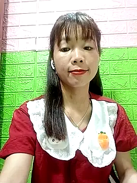 AmyLinee01 live