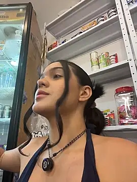 Bella-Ferrer live