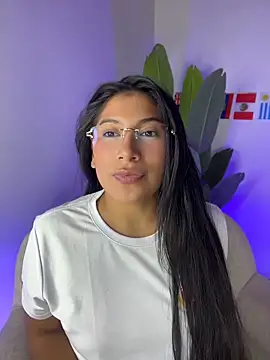LinnaGardenia live