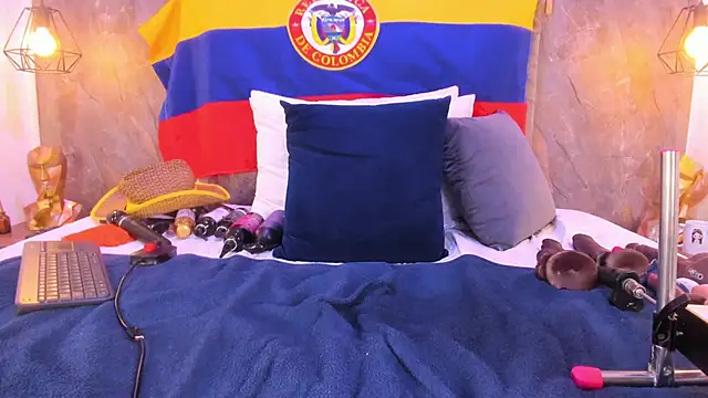 blondehorny699 live