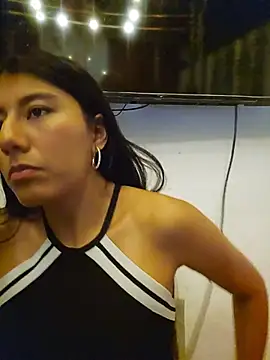 Carla_Alvez live