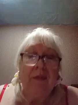 Alexia64231 live
