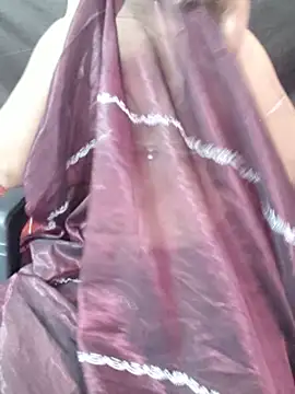 Shaniyaloveyou32 live