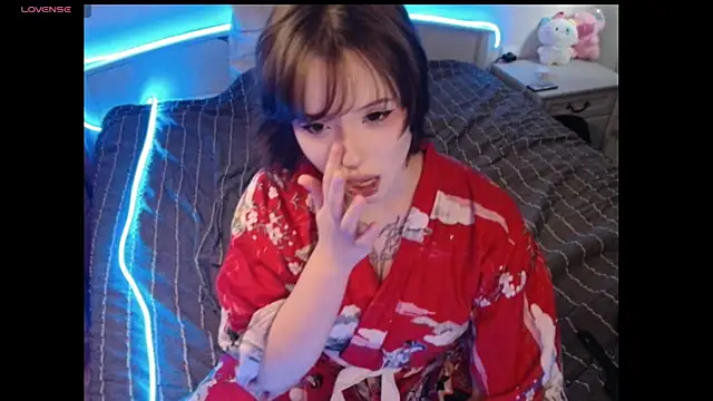 Nixiee live
