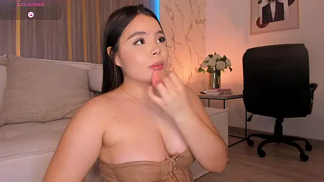 IsabellaAllen live