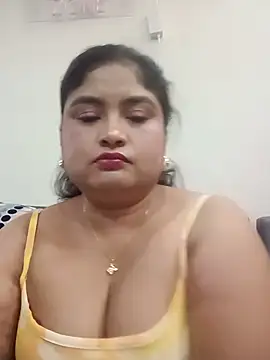 hornyriyanka live