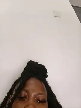 Sweethoneypot25 live