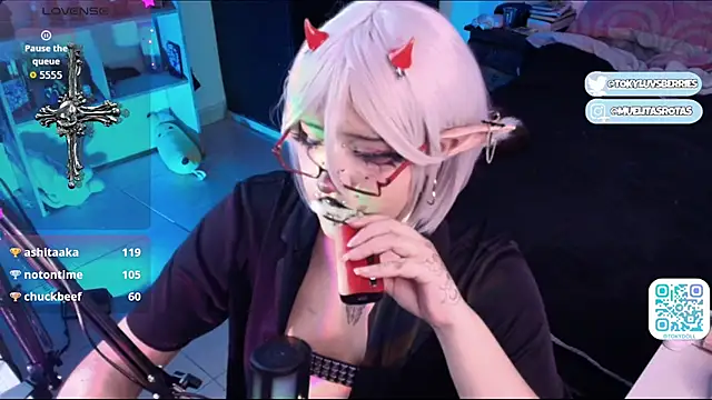 toky_doll live