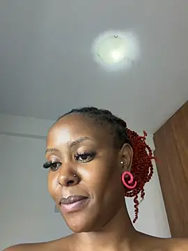 Rose_berry live