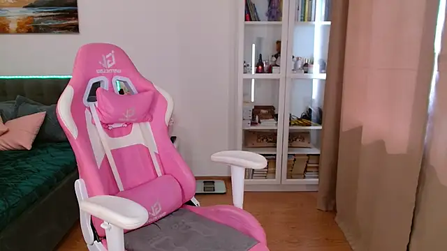 Eva_Allen live
