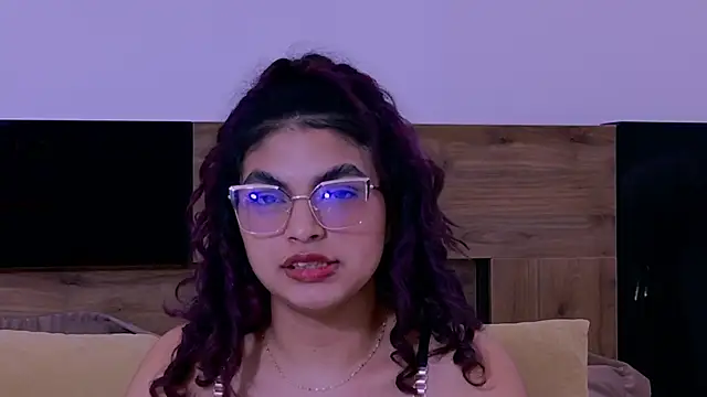 MelodyAlvarez live