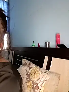 ShanayaRoseXO profile