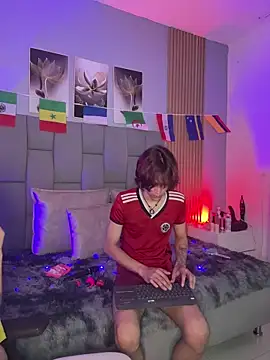 Mika_love_milo live