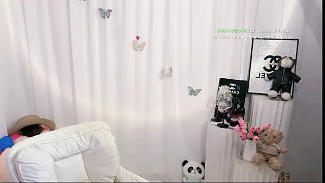 Ella-008 live