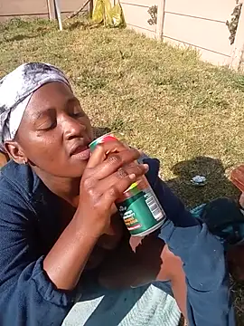 DimpleQueen_01 live