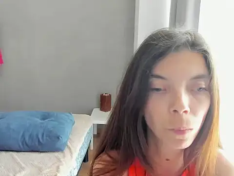 LikaAeiston1 live