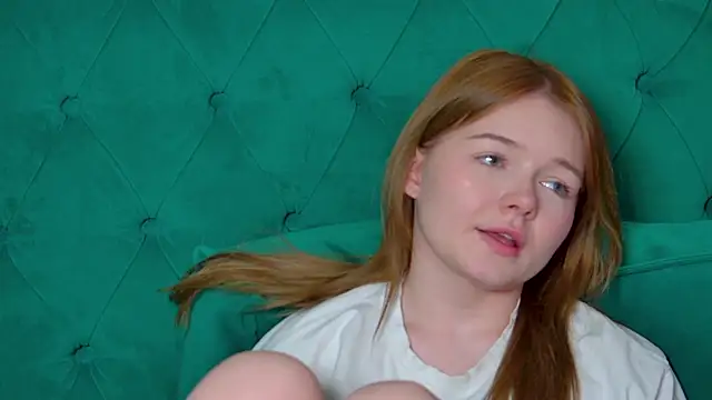 ElinaVale live