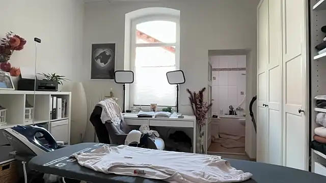 Viola_Beck live