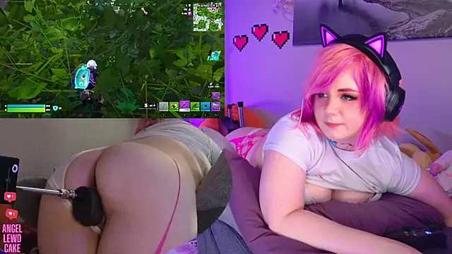 Angel-Lewd-Cake live