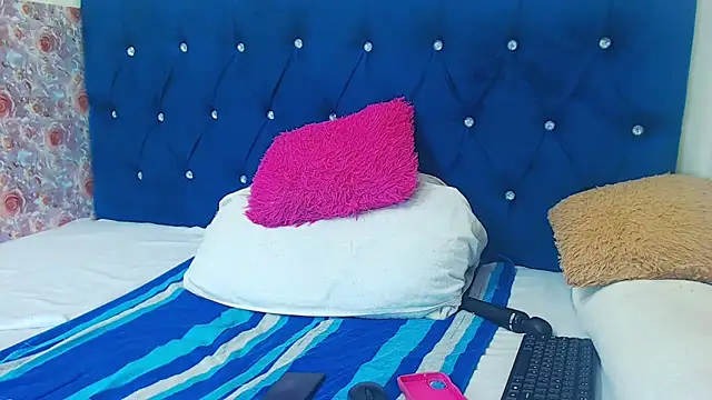 Sexy_Baddie live