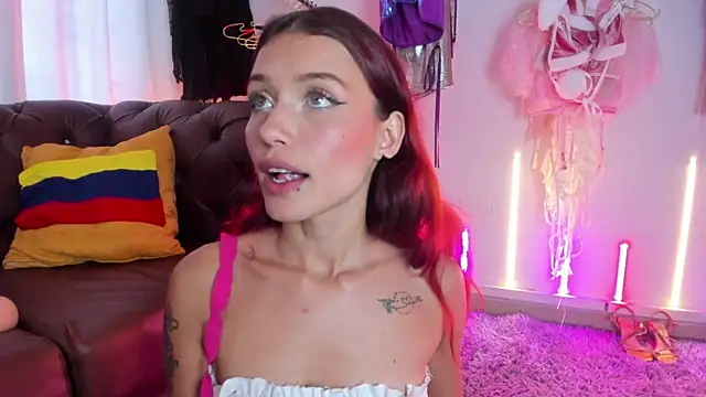 Cherry_Scarlet_ live