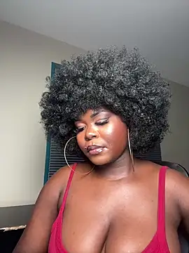 WomanNextdoor1 live