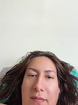 IAmScarlettLove live